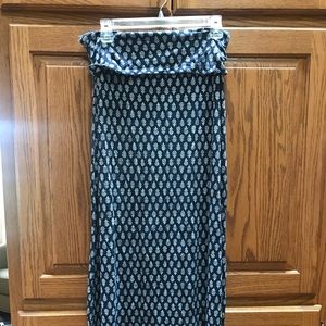 Max studio maxi skirt